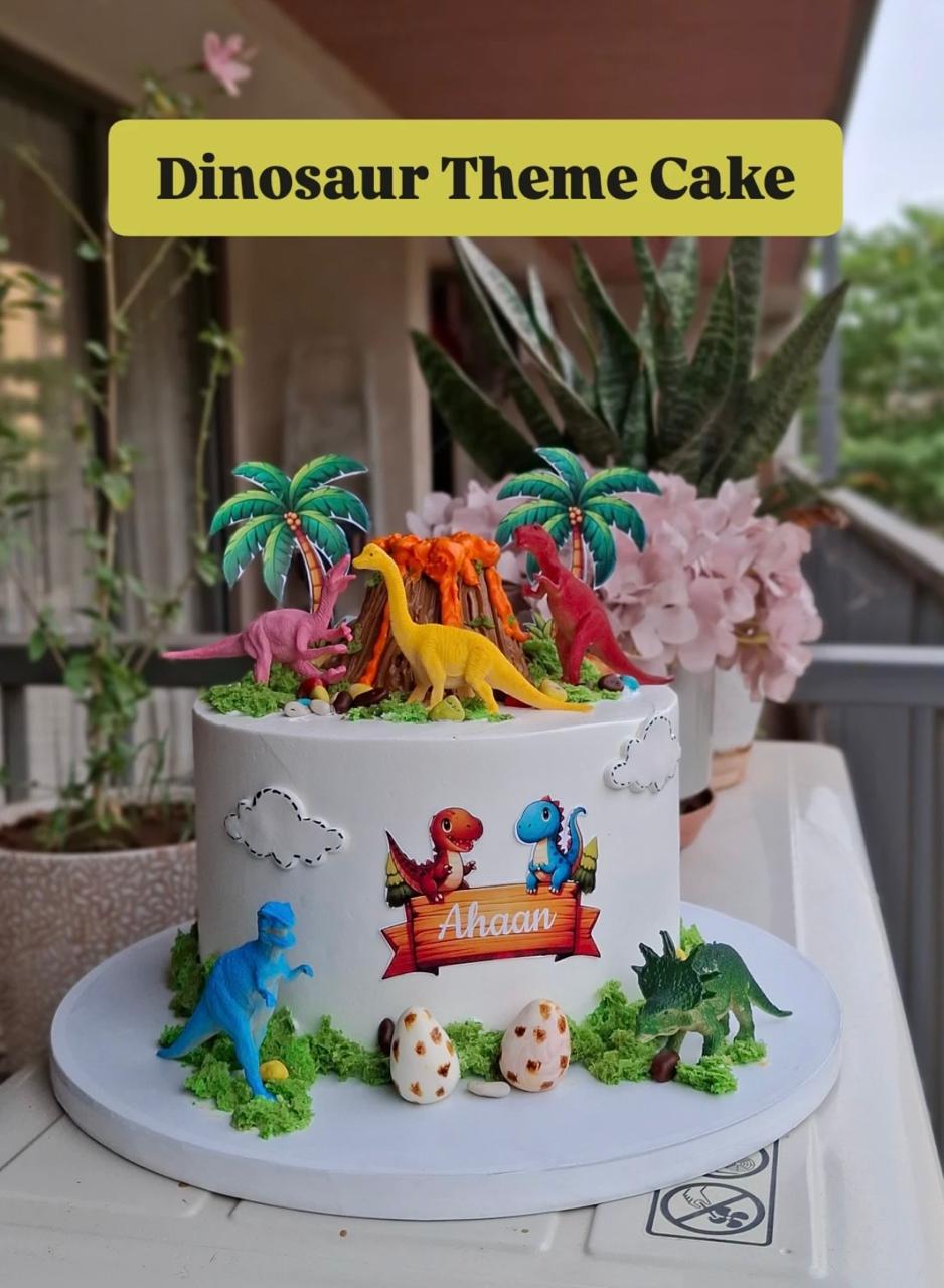 Dianosuar Cake