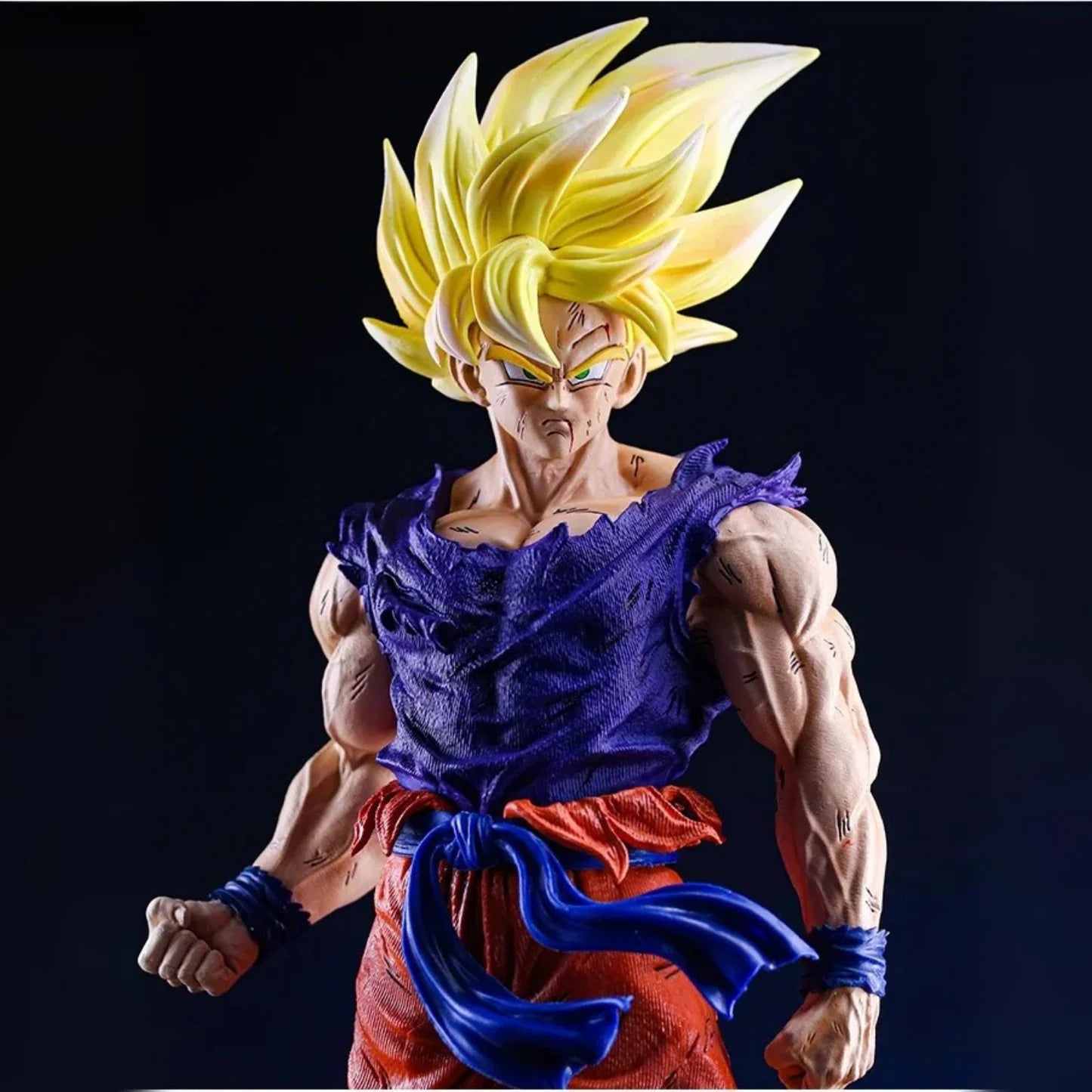 Goku – Super Saiyan Power-Up XXL Action Figure