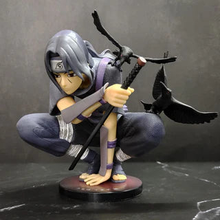 Itachi Uchiha – Crow Summoning Crouch Pose Action Figure