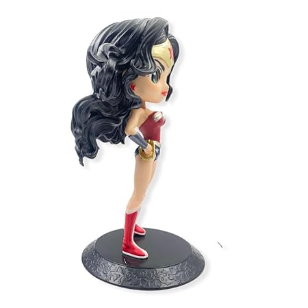 Wonder Woman Q Style Action Figure With Stand (16 Cm Height)