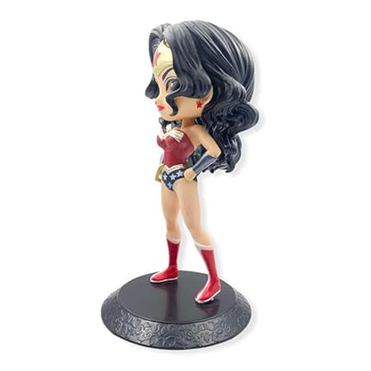 Wonder Woman Q Style Action Figure With Stand (16 Cm Height)