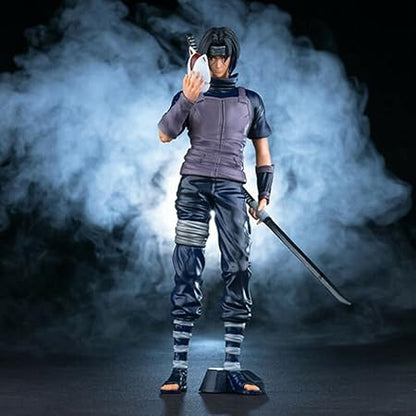 Itachi standing figure