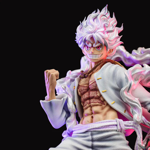 LUFFY GEAR 5 STANDING ON SKULL 38.5CM