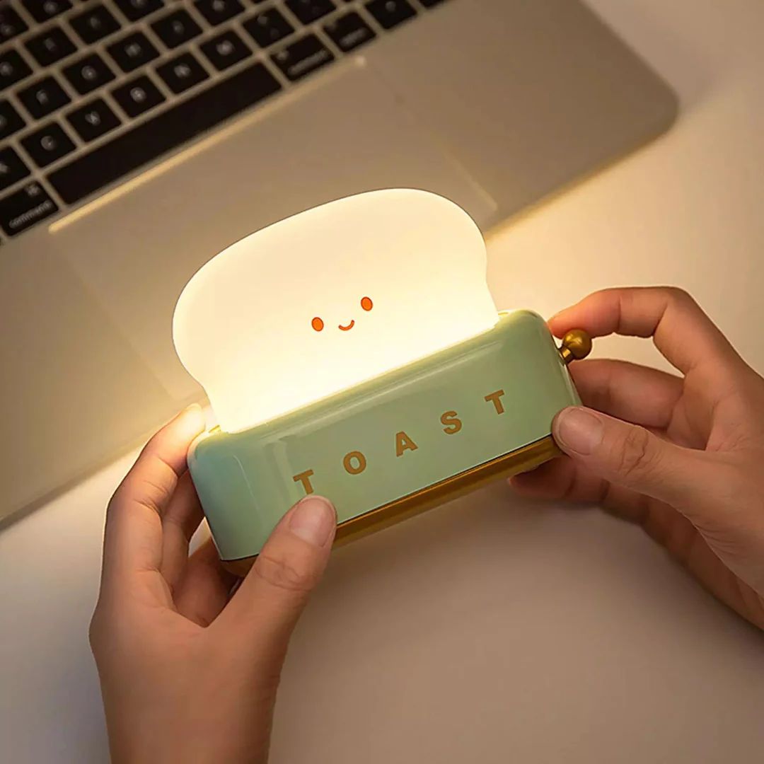 Toast Lamp