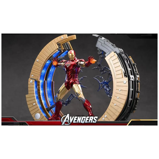 ZD Toys: Marvel Avengers Suit Up Gantry With Iron Man Mark 06 - Action Figure 4 Inch