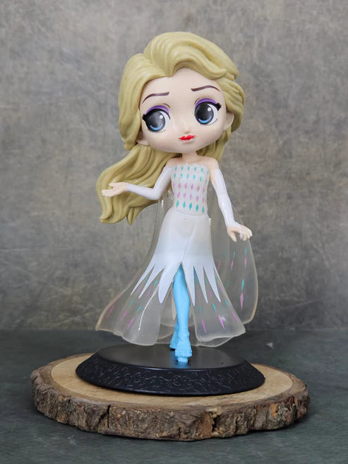 Frozen | Elsa Figure | Limited Edition PVC Collectible | 14 cm |