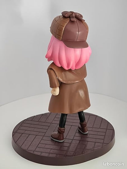 Anya Forger Spy x Family Detective Action Figure 15 cm