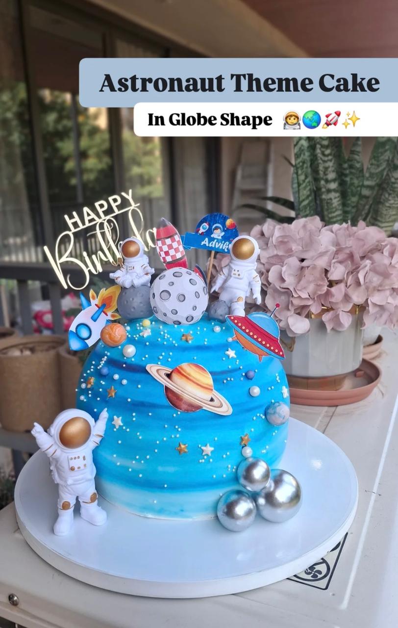 Astronaut Cake