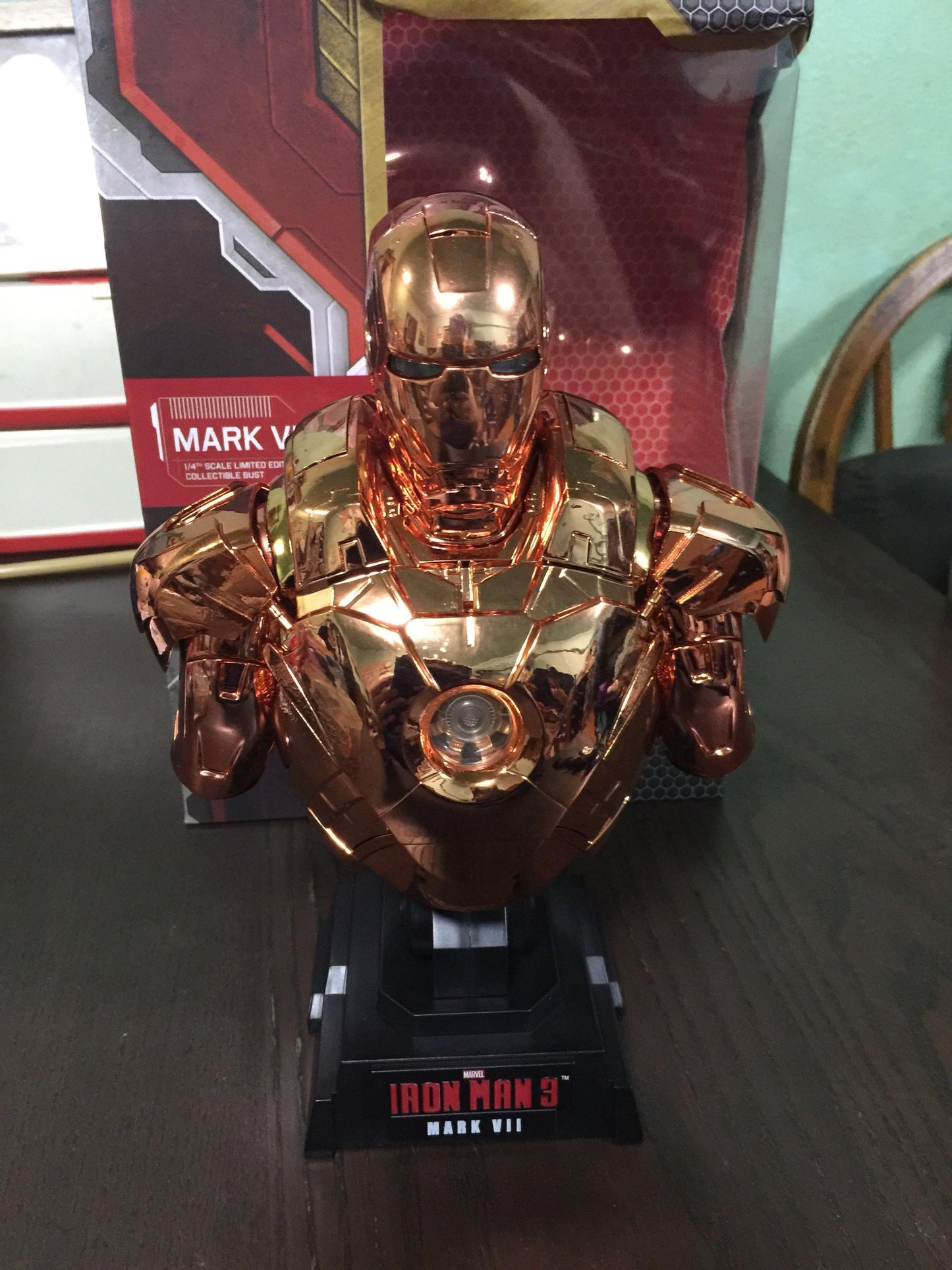 Iron Man Mark vii 1/4 scale limited edition