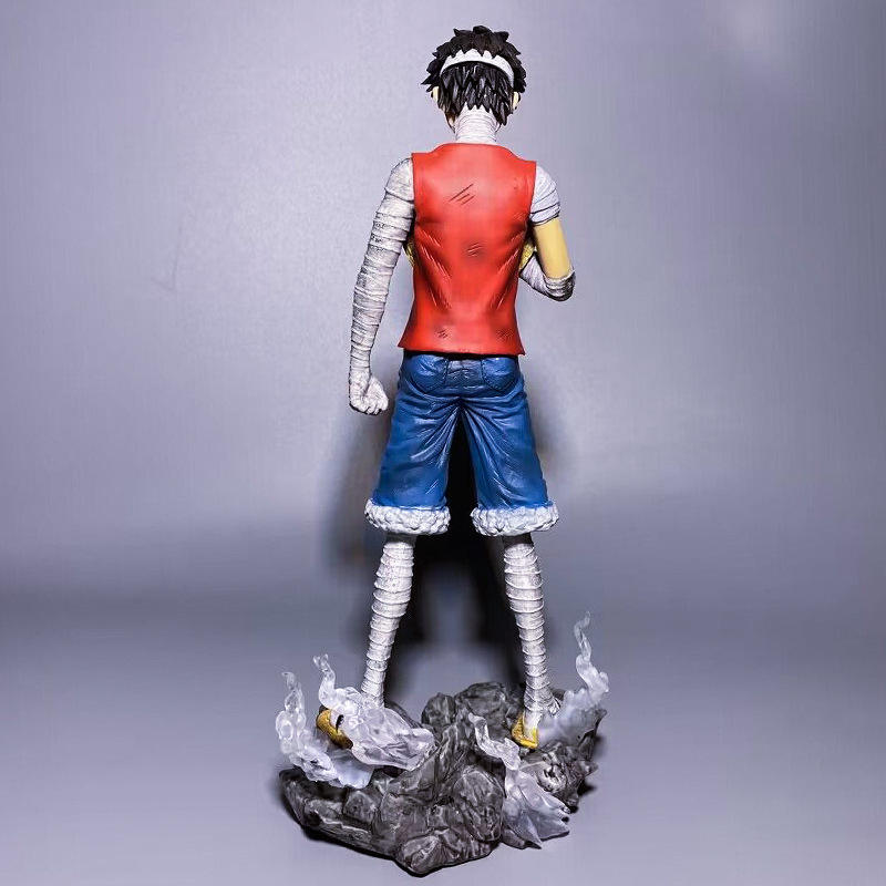 One Piece Damaged Luffy Bandage Figure | 27 cm