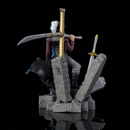 Mihawk 14 cm standing