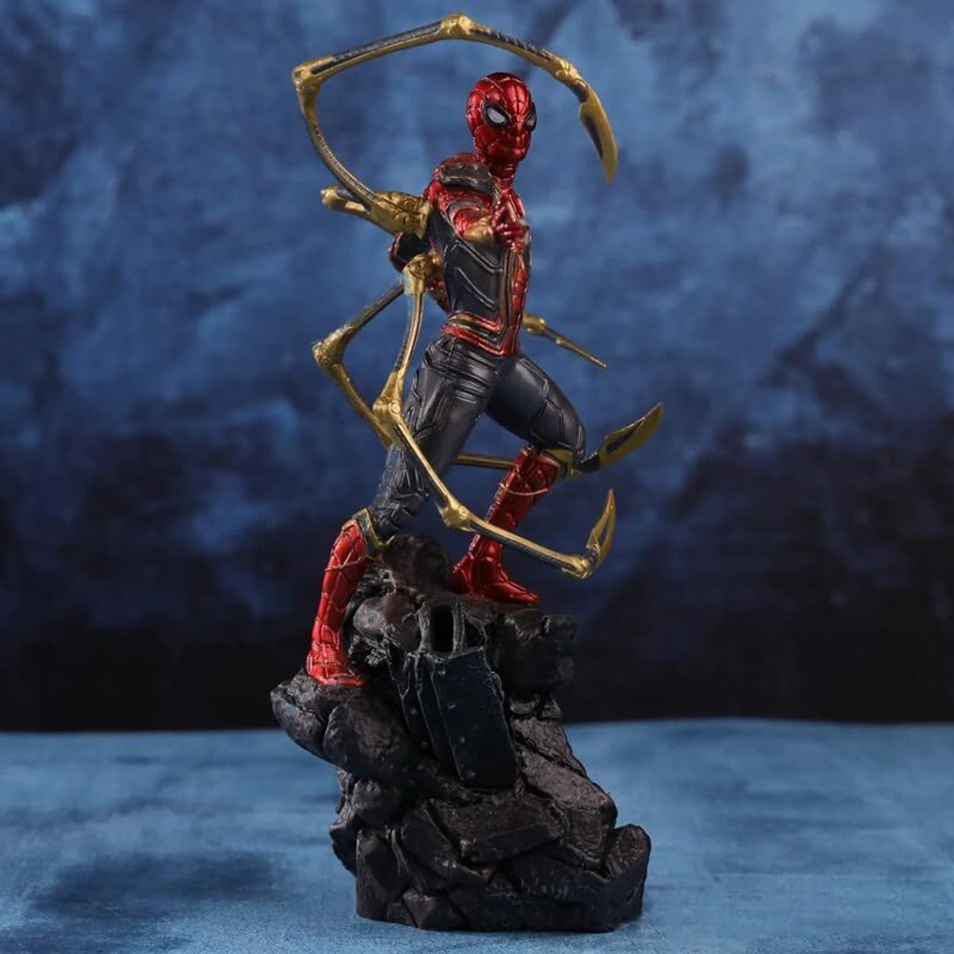 Spiderman Standing - 25cm Action Figure (Blister+Box)