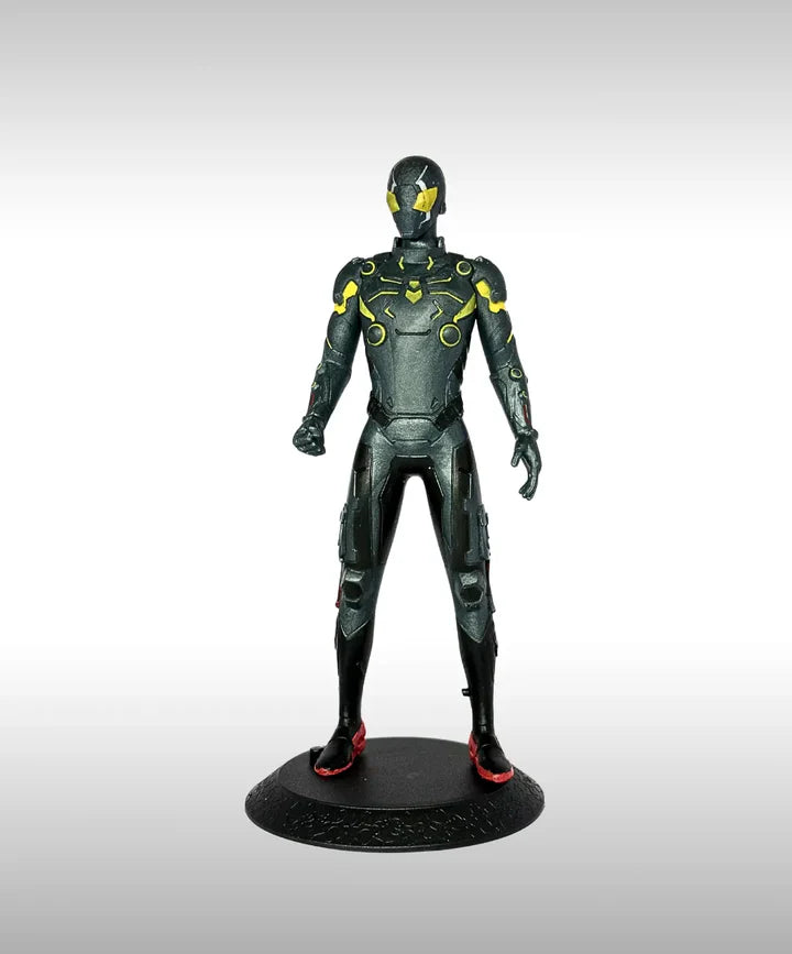 Spider-Man Armored Suit Premium Action Figure – Black & Yellow Collectible (17 cm)